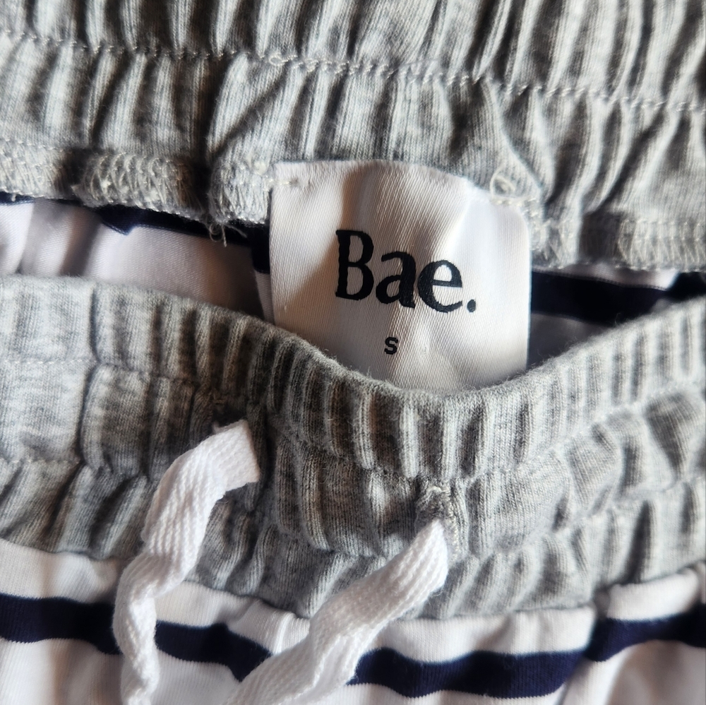 COPY - Night life lounge short bae the label size small